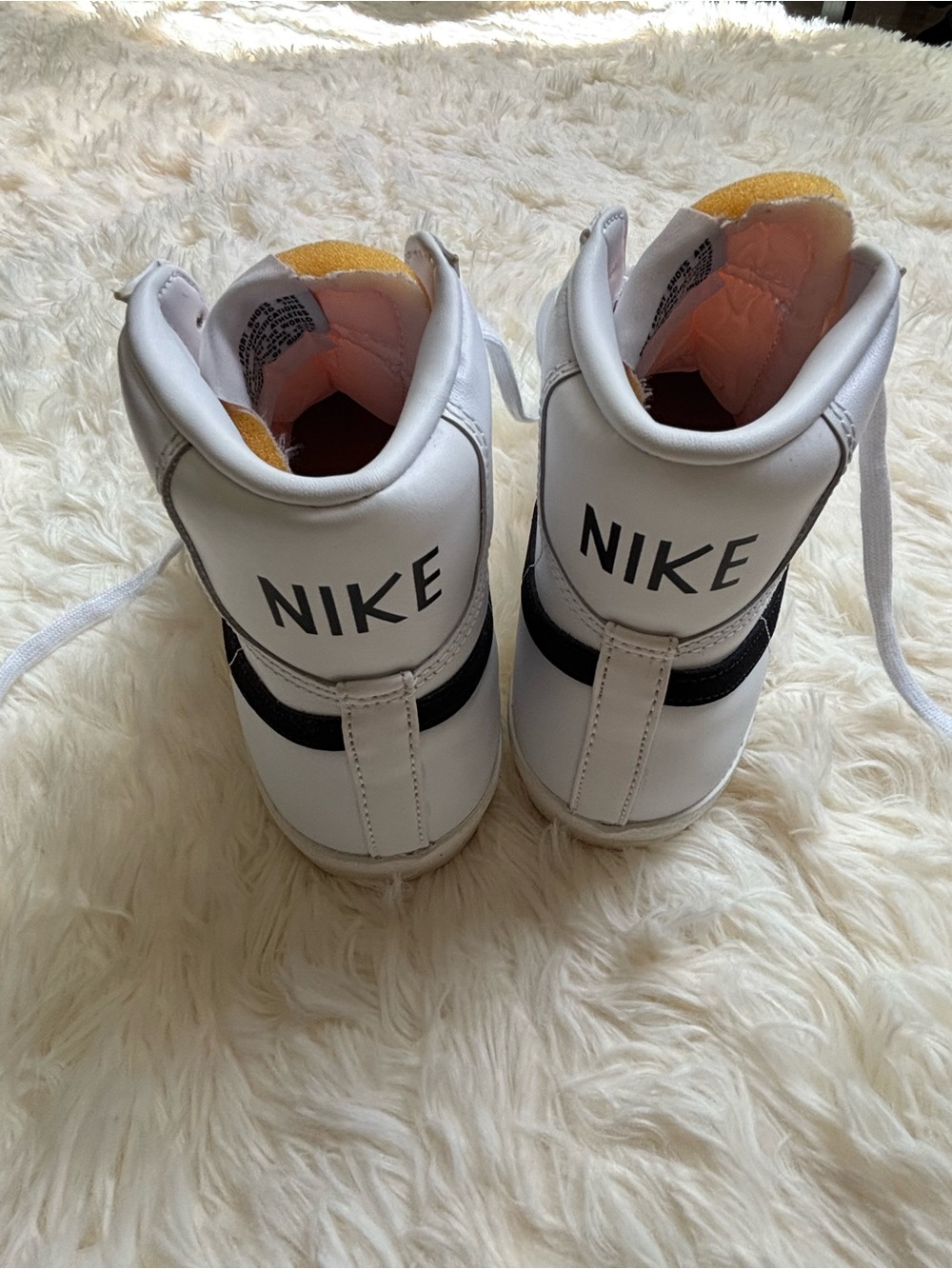 Nike Blazer Mid 77 Vintage White Black Womens Size 10.5 - Picture 3 of 6